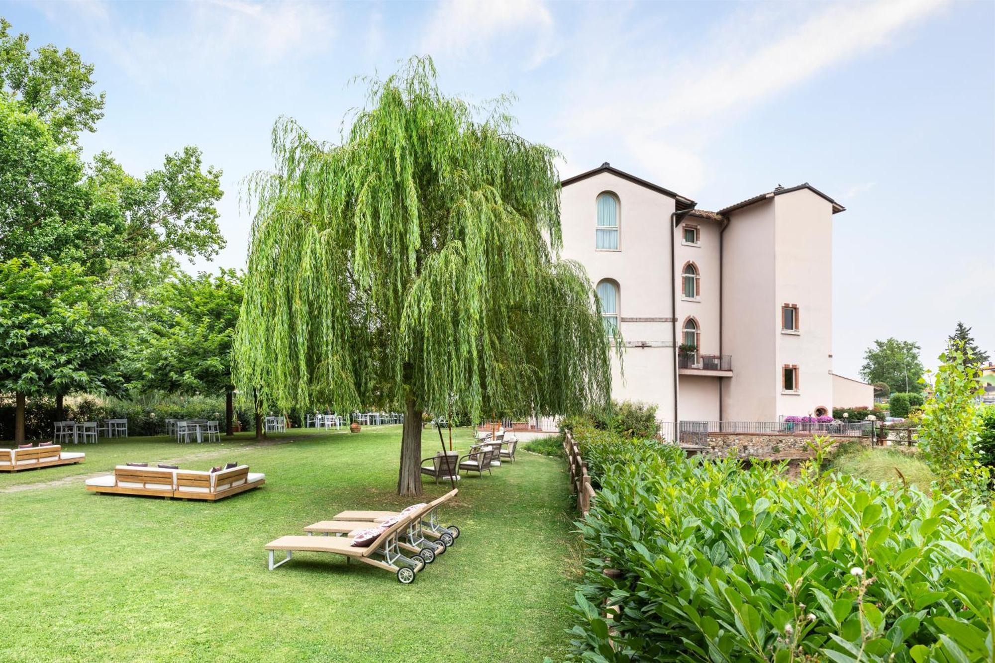 Lhp Hotel Certaldo Exterior photo